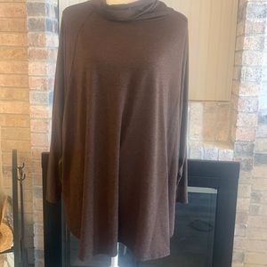 Cut loose turtleneck